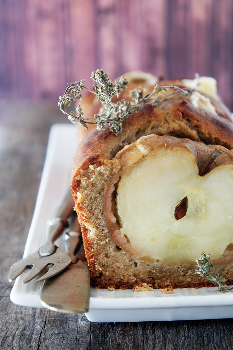 recette de cake épicé aux pommes et au miel