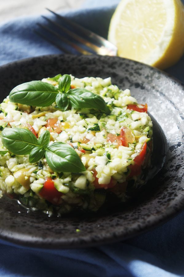 tartare courgettes et olives vegan